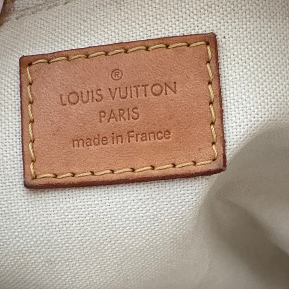 Louis Vuitton Damier Azur Tote - Cream and Tan - Picture 8 of 9